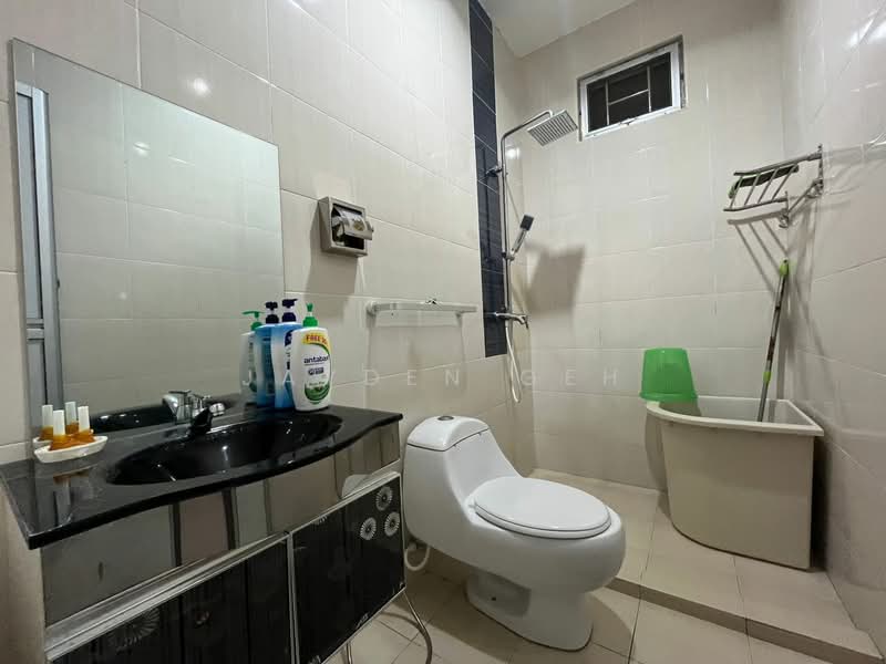 Semi-Detached House for Sale in Alor Setar (Kedah) - Jayden Geh - Bathroom - PropertyGuru.com.my