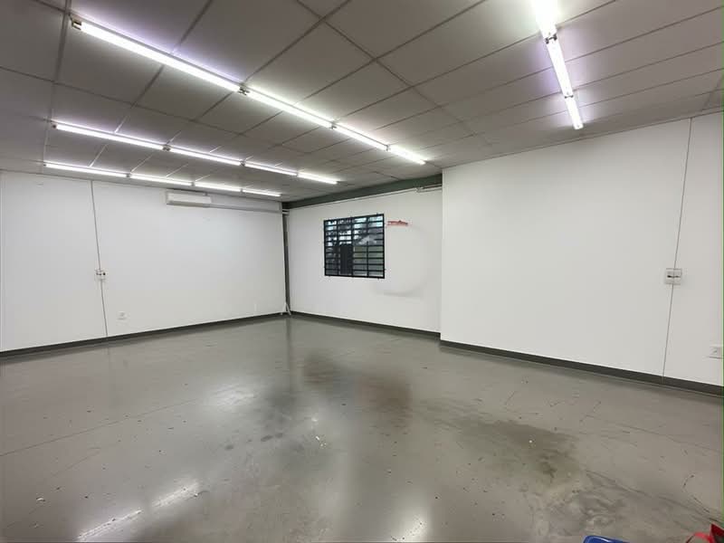 Gudang untuk Disewa di Taman Klang Ria (Klang) - Diana See - Interior - PropertyGuru.com.my