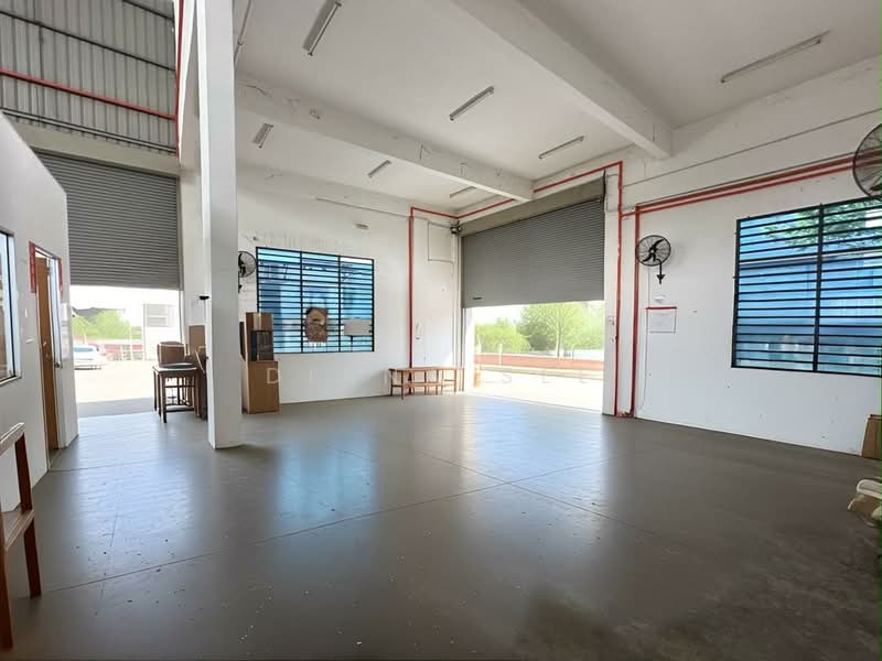 Gudang untuk Disewa di Taman Klang Ria (Klang) - Diana See - Interior - PropertyGuru.com.my