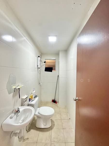 Apartment for Sale at Seri Warisan - Izzat Zamros - PropertyGuru.com.my