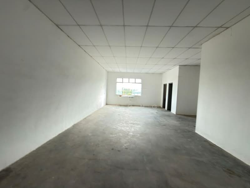 Shop / Office for Sale in Semabok (Melaka) - BL Bong - PropertyGuru.com.my