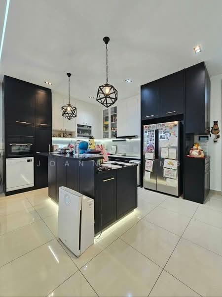 Cluster House for Sale in Johor Bahru (Johor) - Joanne Yong - Kitchen - PropertyGuru.com.my