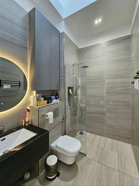Cluster House for Sale in Johor Bahru (Johor) - Joanne Yong - Bathroom - PropertyGuru.com.my