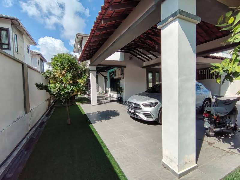 Semi-Detached House for Sale in Taman Kluang Indah (Kluang) - Azlina Muslim - Exterior - PropertyGuru.com.my