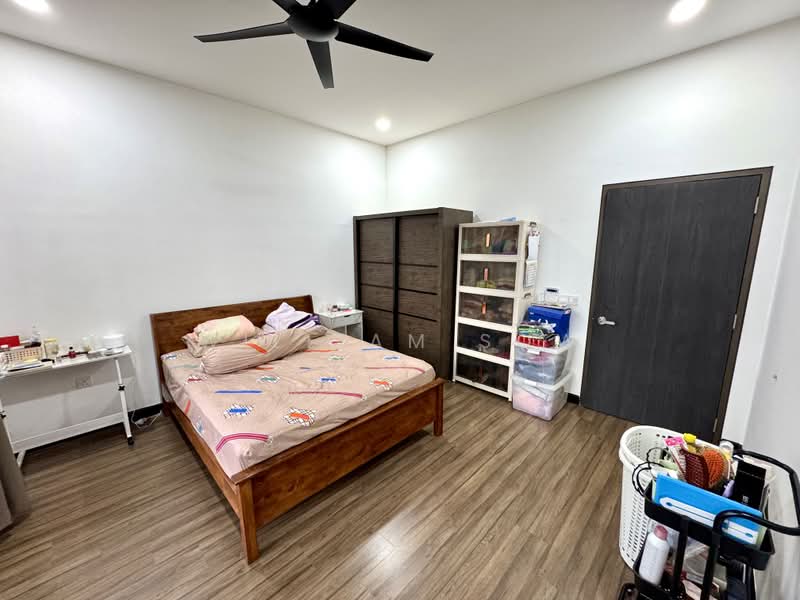 Rumah Teres 2 Tingkat untuk Dijual di Bandar Bukit Raja (Klang) - William Sow - Master Bedroom - PropertyGuru.com.my