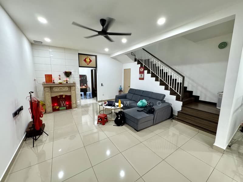 Rumah Teres 2 Tingkat untuk Dijual di Bandar Bukit Raja (Klang) - William Sow - Living Room - PropertyGuru.com.my