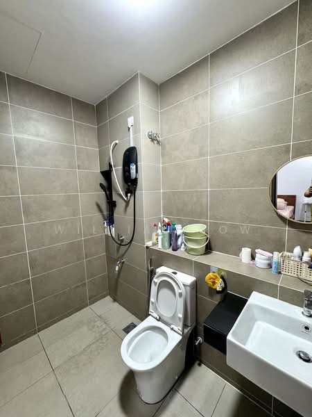 Rumah Teres 2 Tingkat untuk Dijual di Bandar Bukit Raja (Klang) - William Sow - Bathroom (Master Bedroom) - PropertyGuru.com.my