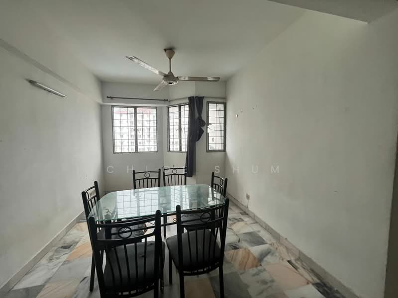 Kondominium untuk Dijual di Seri Mas Condominium - Chloe Shum - Dining Room - PropertyGuru.com.my
