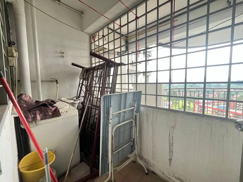 Kondominium untuk Dijual di Seri Mas Condominium - Chloe Shum - Balcony - PropertyGuru.com.my