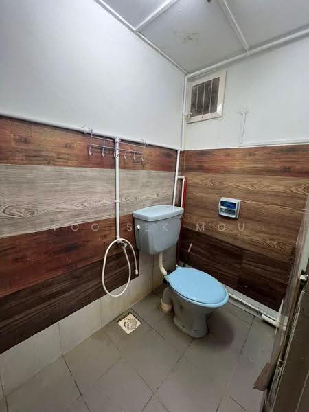 Shop / Office for Rent in Diamond Square (Setapak) - Foo Sek Mou - Bathroom - PropertyGuru.com.my