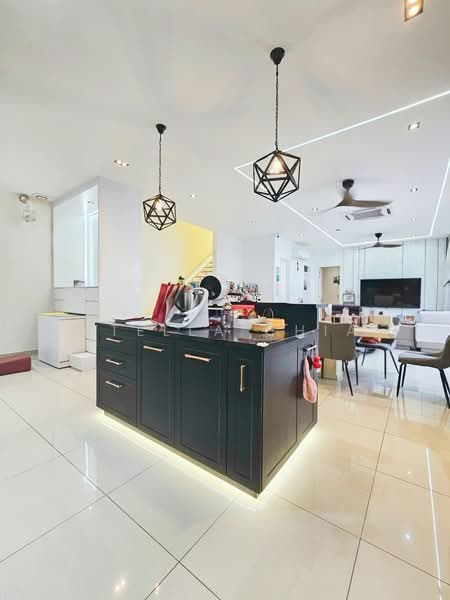 Cluster House for Sale in Johor Bahru (Johor) - Stella Chia - Kitchen - PropertyGuru.com.my