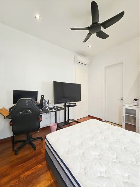 Cluster House for Sale in Johor Bahru (Johor) - Stella Chia - Bedroom - PropertyGuru.com.my