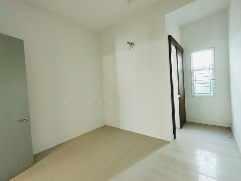 2-storey Terraced House for Sale in Bandar Rimbayu (Telok Panglima Garang) - Azhar Mohd - Interior - PropertyGuru.com.my