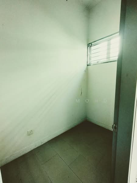 2-storey Terraced House for Sale in Bandar Rimbayu (Telok Panglima Garang) - Azhar Mohd - Interior - PropertyGuru.com.my