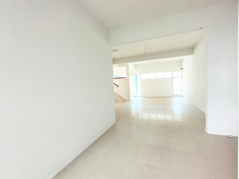 2-storey Terraced House for Sale in Bandar Rimbayu (Telok Panglima Garang) - Azhar Mohd - Interior - PropertyGuru.com.my
