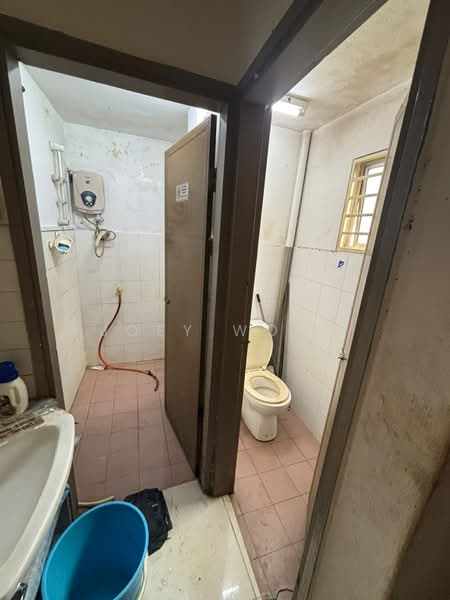 Rumah Teres 1 Tingkat untuk Dijual di Petaling Jaya (Selangor) - Joey Wong - Bathroom - PropertyGuru.com.my