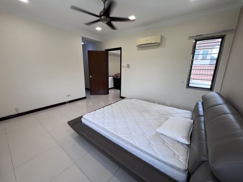 Semi-Detached House for Sale in Bandar Sungai Long (Selangor) - Shanny Tan - Bedroom - PropertyGuru.com.my