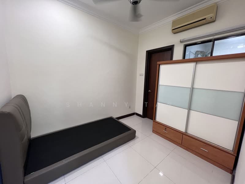 Semi-Detached House for Sale in Bandar Sungai Long (Selangor) - Shanny Tan - Bedroom - PropertyGuru.com.my