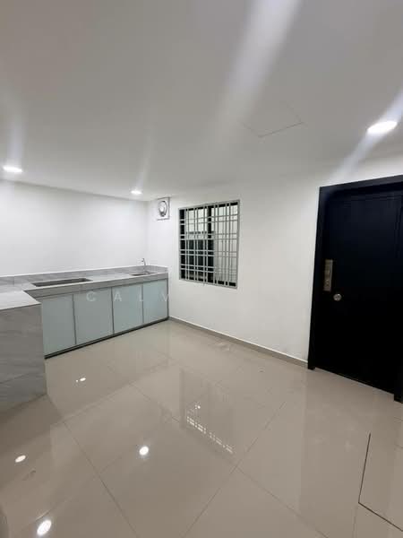 Rumah Teres 2 Tingkat untuk Dijual di Taman Johor Jaya (Johor Bahru) - Calvin Lee - Kitchen - PropertyGuru.com.my