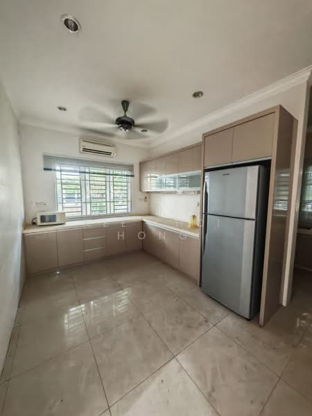 Semi-Detached House for Sale in Lumut (Perak) - Kee Choi Hong - Kitchen - PropertyGuru.com.my