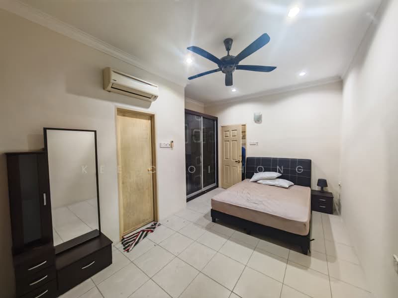Semi-Detached House for Sale in Lumut (Perak) - Kee Choi Hong - Bedroom - PropertyGuru.com.my