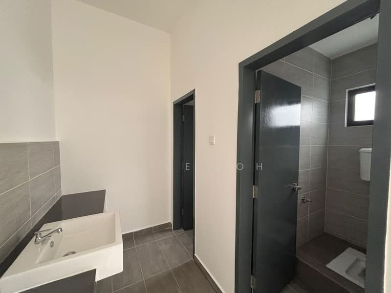 Kedai / Pejabat untuk Disewa di Horizon Hills (Iskandar Puteri (Nusajaya)) - Alice Goh - Bathroom - PropertyGuru.com.my