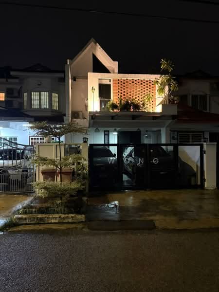 Rumah Teres 2 Tingkat untuk Dijual di Damansara Damai (Selangor) - Sam Wong - Exterior - PropertyGuru.com.my