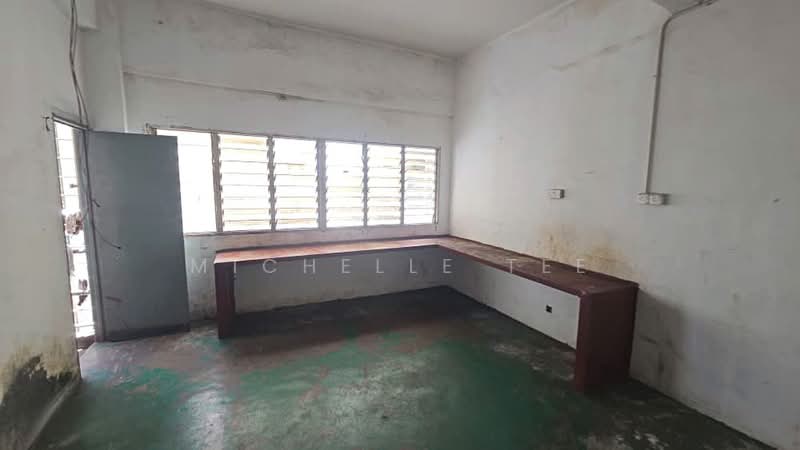 Shop / Office for Rent in Taman Perindustrian Pulau Indah (Klang) - Michelle Tee - Interior - PropertyGuru.com.my