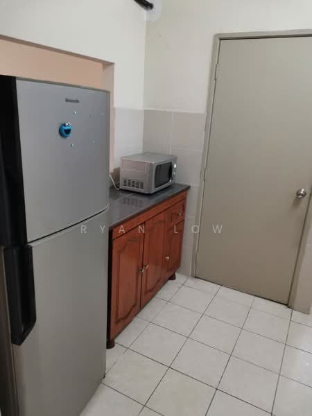 Kondominium untuk Disewa di Angkasa Condominiums - Ryan Low - Kitchen - PropertyGuru.com.my