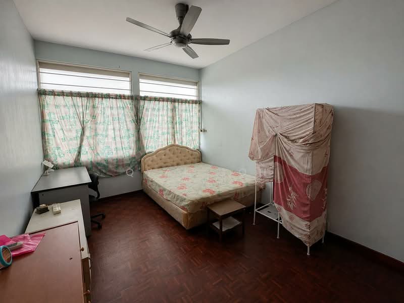Semi-Detached House for Sale in Bukit Dumbar (Jelutong) - Qyan Goh - Bedroom - PropertyGuru.com.my