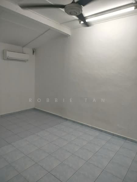 1-storey Terraced House for Rent in Taman Ungku Tun Aminah (Skudai) - Robbie Tan - Interior - PropertyGuru.com.my