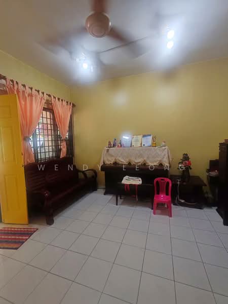 2-storey Terraced House for Sale in Taman Putra Perdana (Puchong) - Wendy Leong - Living Room - PropertyGuru.com.my