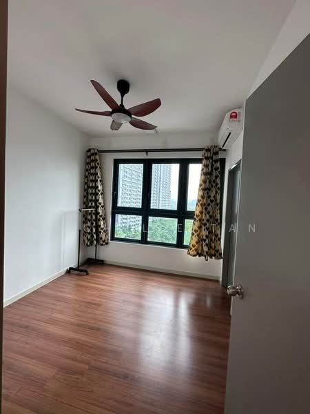 Service Residence for Sale at M Vertica - Michelle Tan - Bedroom - PropertyGuru.com.my