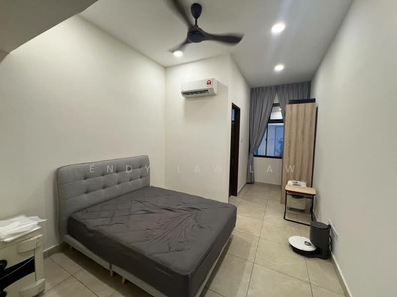 Semi-Detached House for Sale in Taman Nusa Sentral (Iskandar Puteri (Nusajaya)) - Endy Law Law - Bedroom - PropertyGuru.com.my