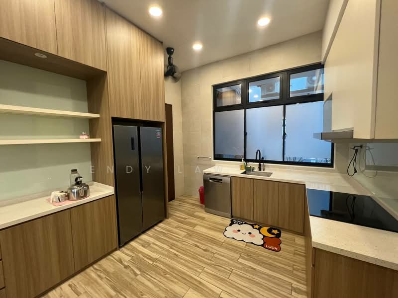 Semi-Detached House for Sale in Taman Nusa Sentral (Iskandar Puteri (Nusajaya)) - Endy Law Law - Kitchen - PropertyGuru.com.my