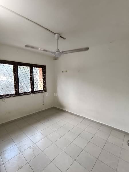 Pangsapuri untuk Dijual di Dahlia Apartment - Diana See - Interior - PropertyGuru.com.my
