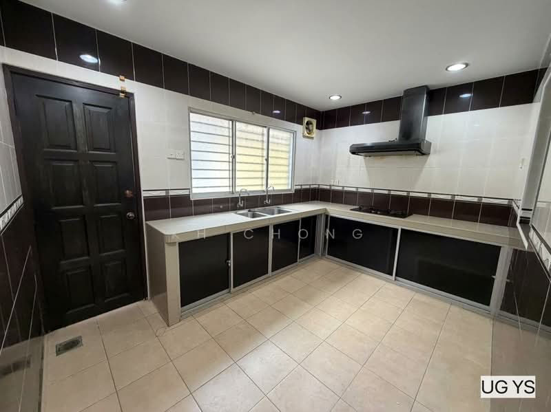 2-storey Terraced House for Sale in Setia Impian (Setia Alam) - KH Chong - Kitchen - PropertyGuru.com.my