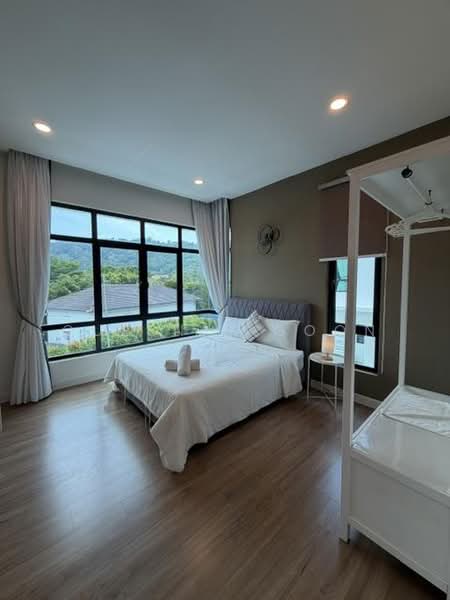 Rumah Berkembar untuk Disewa di Batu Ferringhi (Penang) - Queenie Goon - Bedroom - PropertyGuru.com.my