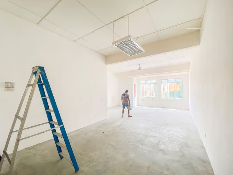 Kedai untuk Dijual di Alam Budiman (Shah Alam) - Vitas Tan - Interior - PropertyGuru.com.my