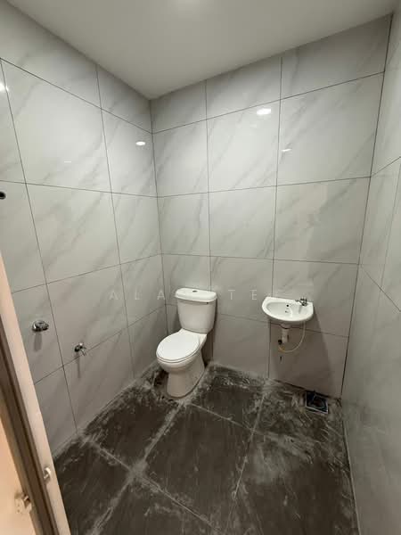 Rumah Teres 2 Tingkat untuk Dijual di Johor Bahru (Johor) - Alan Tee - Bathroom - PropertyGuru.com.my
