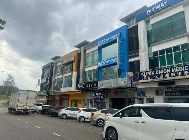 Shop for Rent in Taman Austin Perdana (Tebrau) - Robbie Tan - Exterior - PropertyGuru.com.my