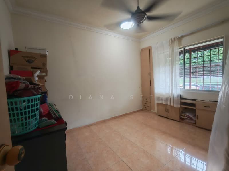 Pangsapuri untuk Dijual di Desa 288 - Diana See - Bedroom - PropertyGuru.com.my