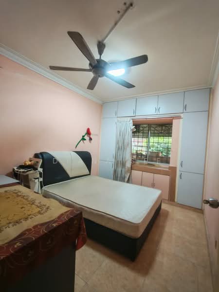 Pangsapuri untuk Dijual di Desa 288 - Diana See - Bedroom - PropertyGuru.com.my