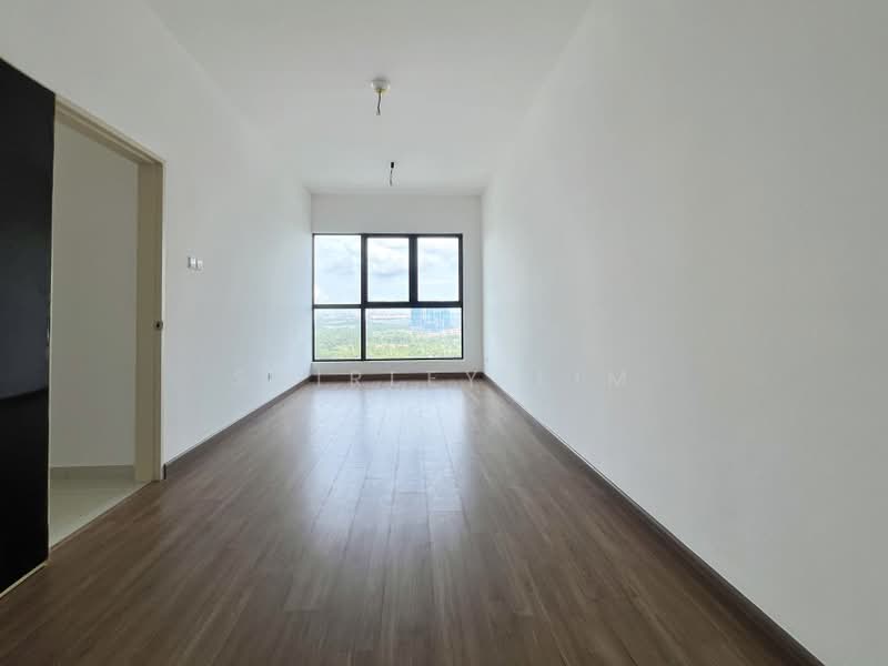 Apartment for Sale at Waterway Peaks - Shirley Lim - Master Bedroom - PropertyGuru.com.my
