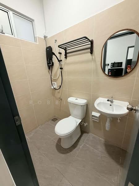 Townhouse for Rent in Bandar Dato Onn (Tebrau) - Robbie Tan - Bathroom - PropertyGuru.com.my