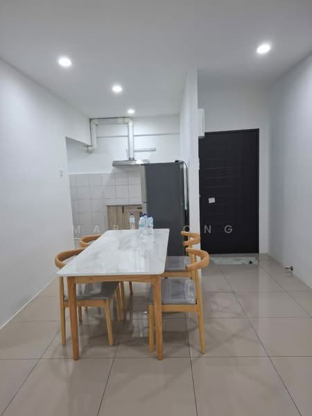 Kondominium untuk Disewa di The Stone - Mable Ong - Dining Room - PropertyGuru.com.my