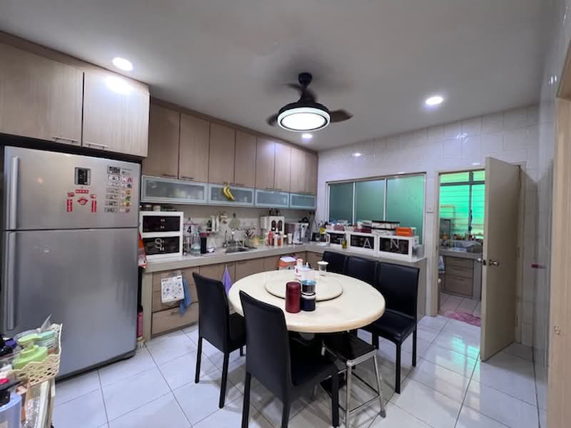 2-storey Terraced House for Sale in Seri Sungai Long (Kajang) - Shanny Tan - Kitchen - PropertyGuru.com.my