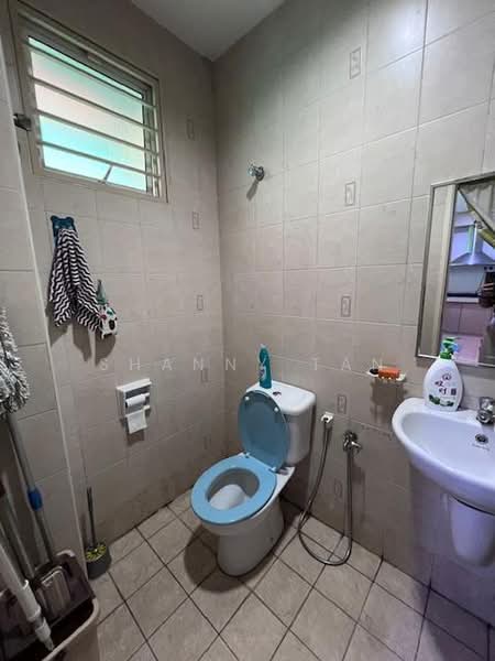2-storey Terraced House for Sale in Seri Sungai Long (Kajang) - Shanny Tan - Bathroom - PropertyGuru.com.my