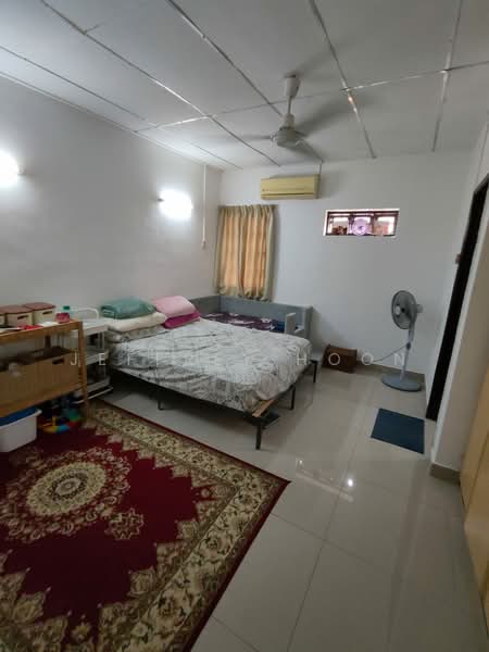 Rumah Teres untuk Dijual di Gasing Indah (Petaling Jaya) - Jeffrey Hoon - Bedroom - PropertyGuru.com.my