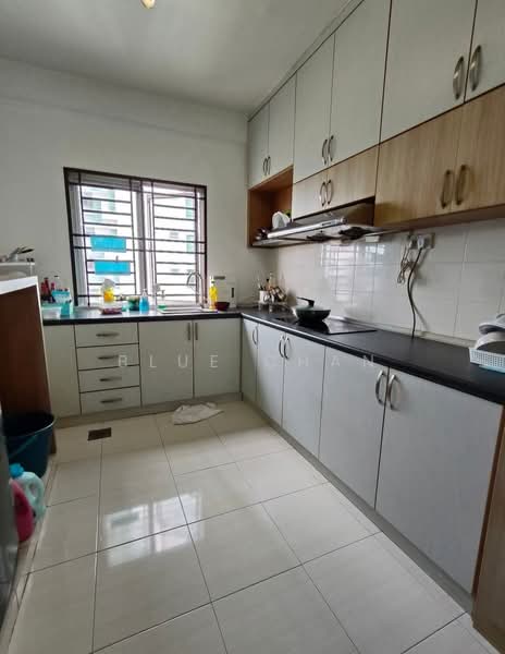 Servis Apartment untuk Disewa di The Embassy (Bangunan Duta Impian) - Blue Chan - PropertyGuru.com.my